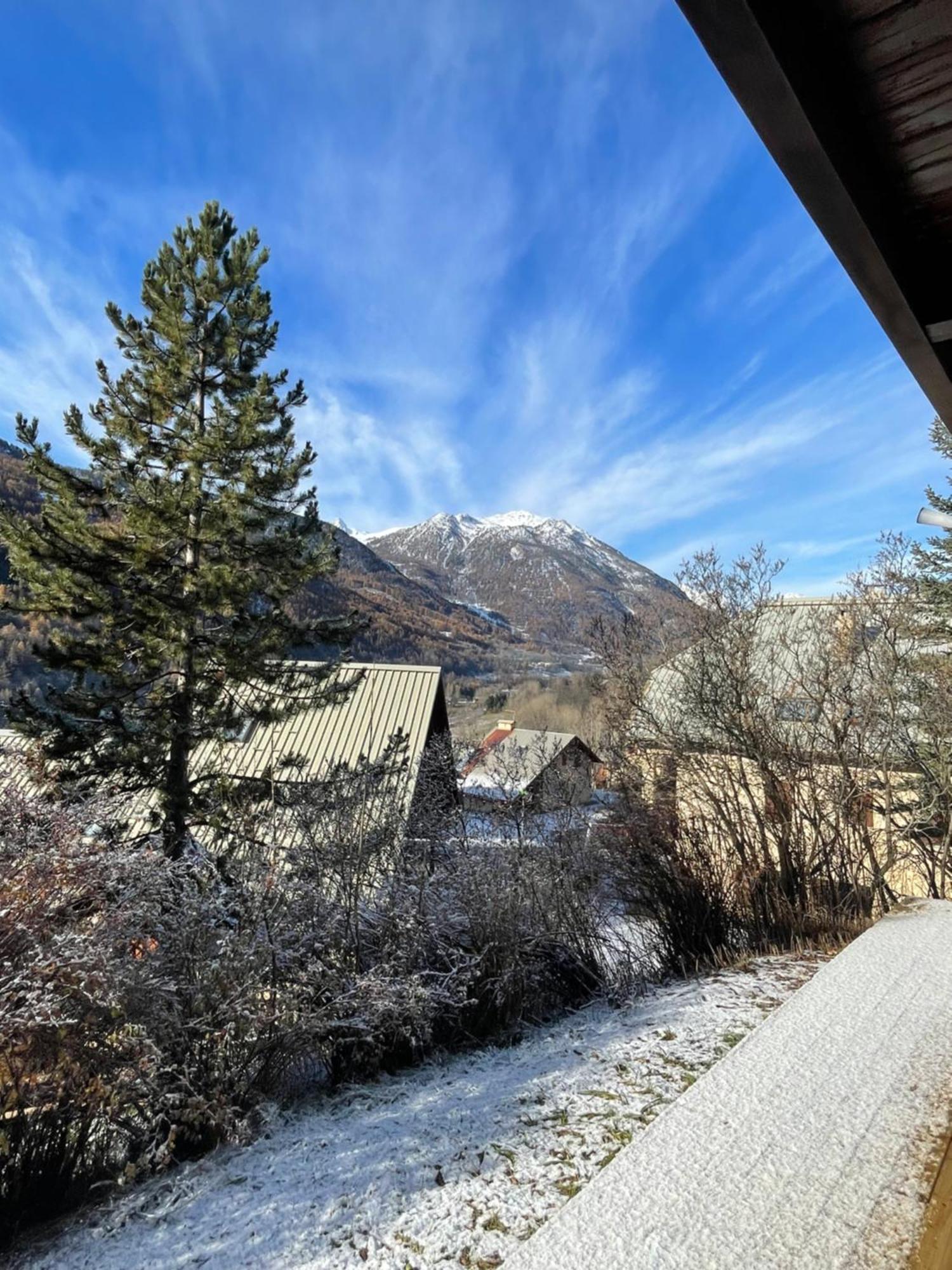 Serre Chevalier Studio 30 M2 Coin Montagne A 8 Minutes Des Pistes Saint-Chaffrey Zewnętrze zdjęcie